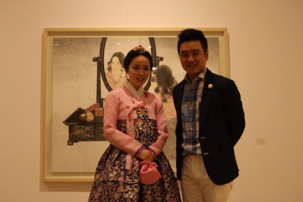 G-LOVE 아이티 심장병 어린이 수술기금마련展 전시 전경, LIG-Art Space