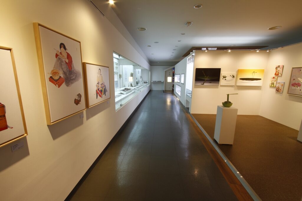 젓가락페스티벌 특별전 '문화를 집자, 세상을 담자' 전시 전경, 청주 백제유물 전시관