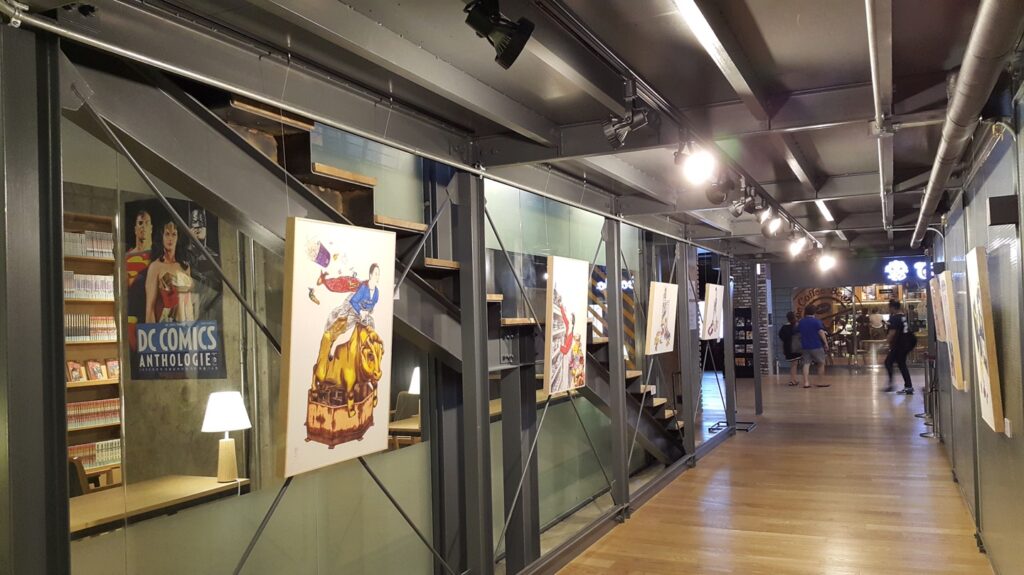 CINE ART 6th 그녀들의 문화생활 내숭이야기展 전시 전경, 메가박스 코엑스