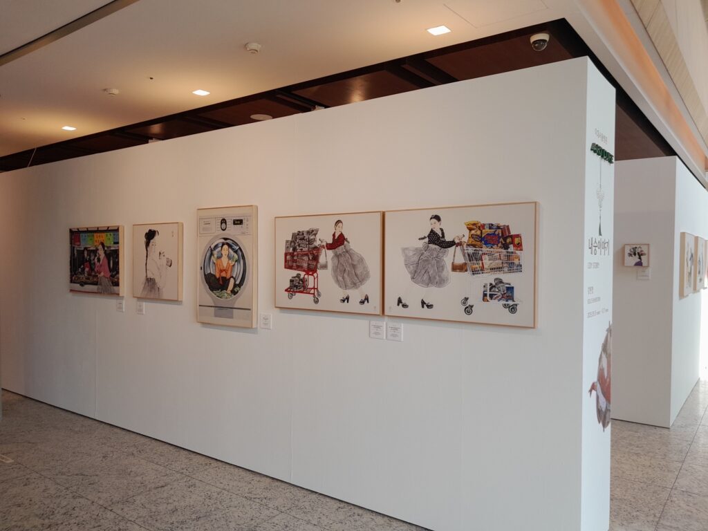 내숭이야기 이대서울병원 Art Cube 전시 전경